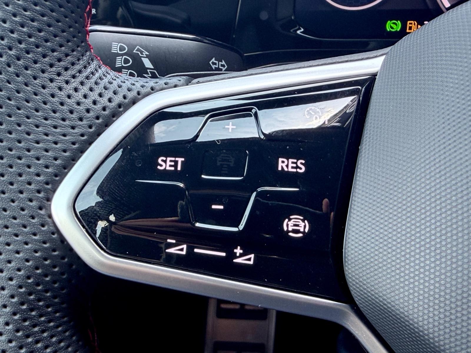 Volkswagen Golf 8 Lim. GTI /NAVI/LED/PDC/1.HAND/GARANTIE/, миниатюра 15