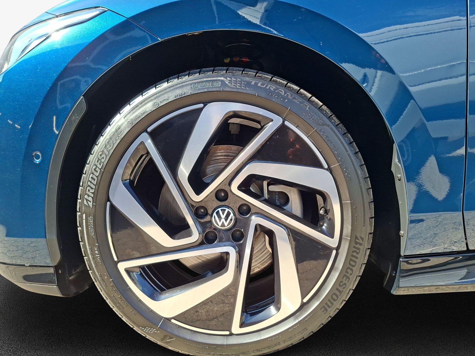Volkswagen ID.7 Pro S *Black Style*  ALU AHK LED NAVI KLIMA