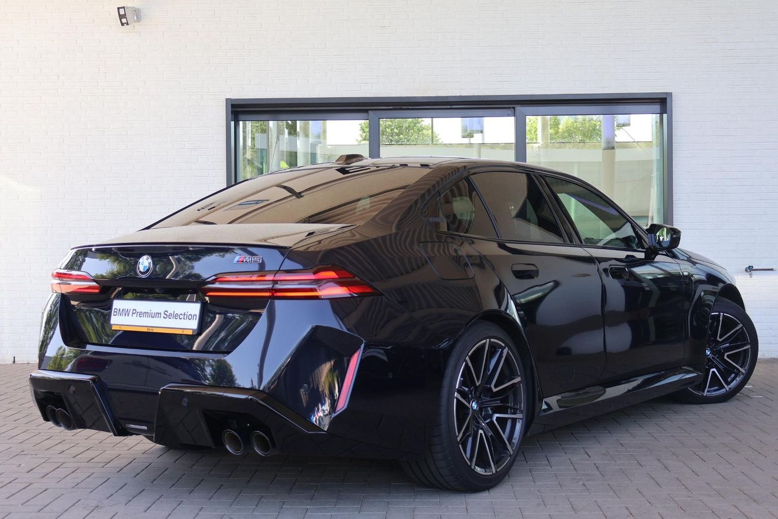 BMW M5 Sedan | SOH 100% | Driving Assistant Professi imagem 2