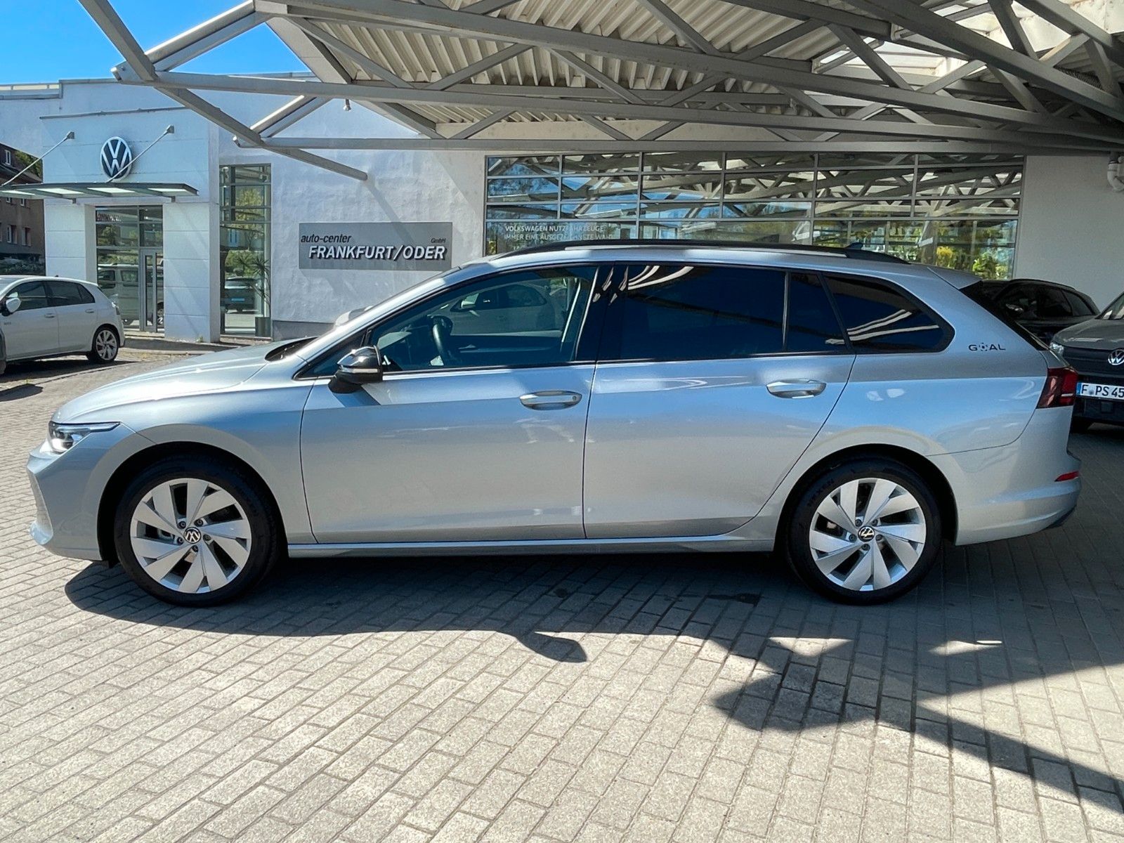 Volkswagen Golf 1.5 eTSI OPF 85kW DSG Goal Variant foto 5