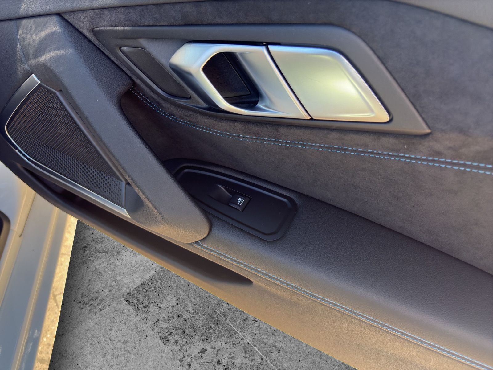 Fahrzeugabbildung BMW Z4 Roadster sDrive 20i M Sport/Shadow/Apple/Navi