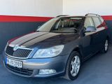 Skoda OCTAVIA COMBI 1.4 TSI CLASSIC FACELIFT *AHK* - Skoda Octavia: Facelift Combi