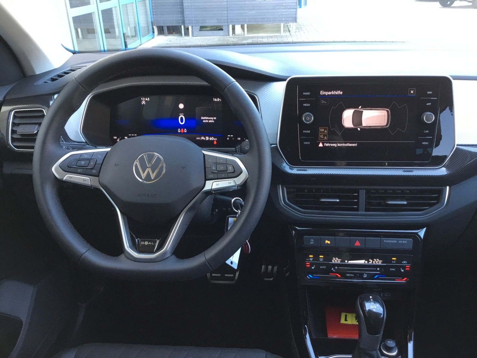 Fahrzeugabbildung Volkswagen T-Cross 1.0 TSI DSG GOAL+AHK+ACC+AppConnect+LED