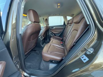 Audi Q5 - 10