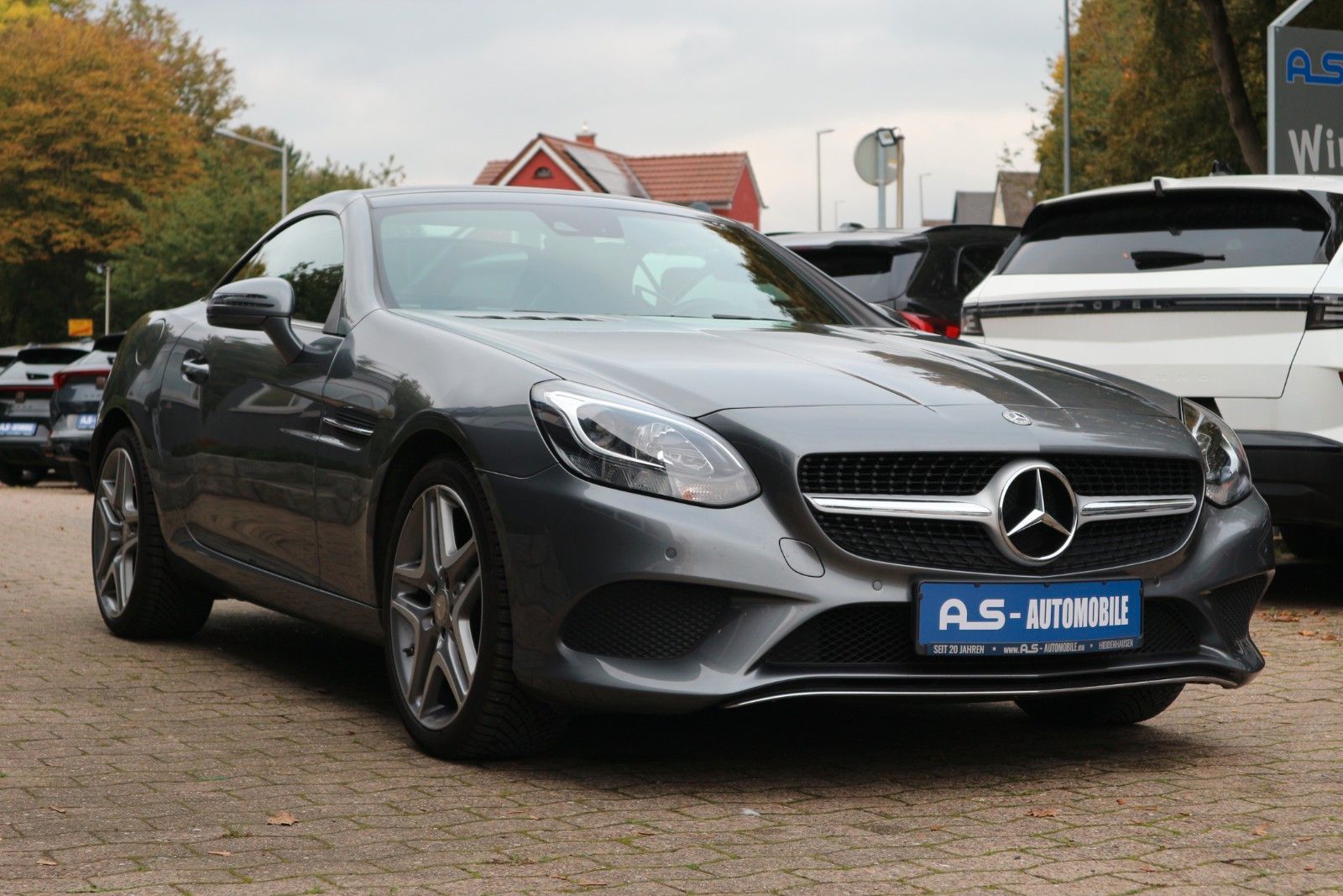 2017 Mercedes Benz SLC 180