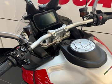 Ducati Multistrada V4 Rally Travel & Radar