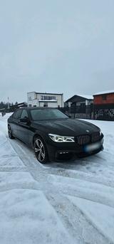 BMW 750iL V8-biturbo 450PS - BMW 750: 750il