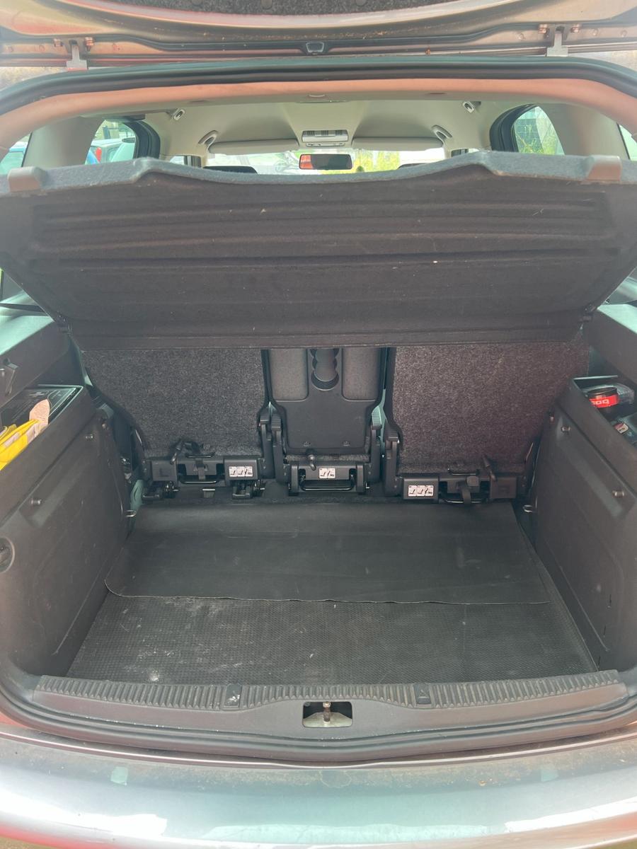 Skoda Roomster 2011 — photo 10