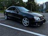 Mercedes-Benz CLK 500 AVANTGARDE/ AMG Paket/ Vollleder/ Aux - Mercedes-Benz CLK AMG Paket