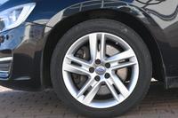 Volvo V60 Kombi D6 Summum AWD*NAV*LED*TEMPO*