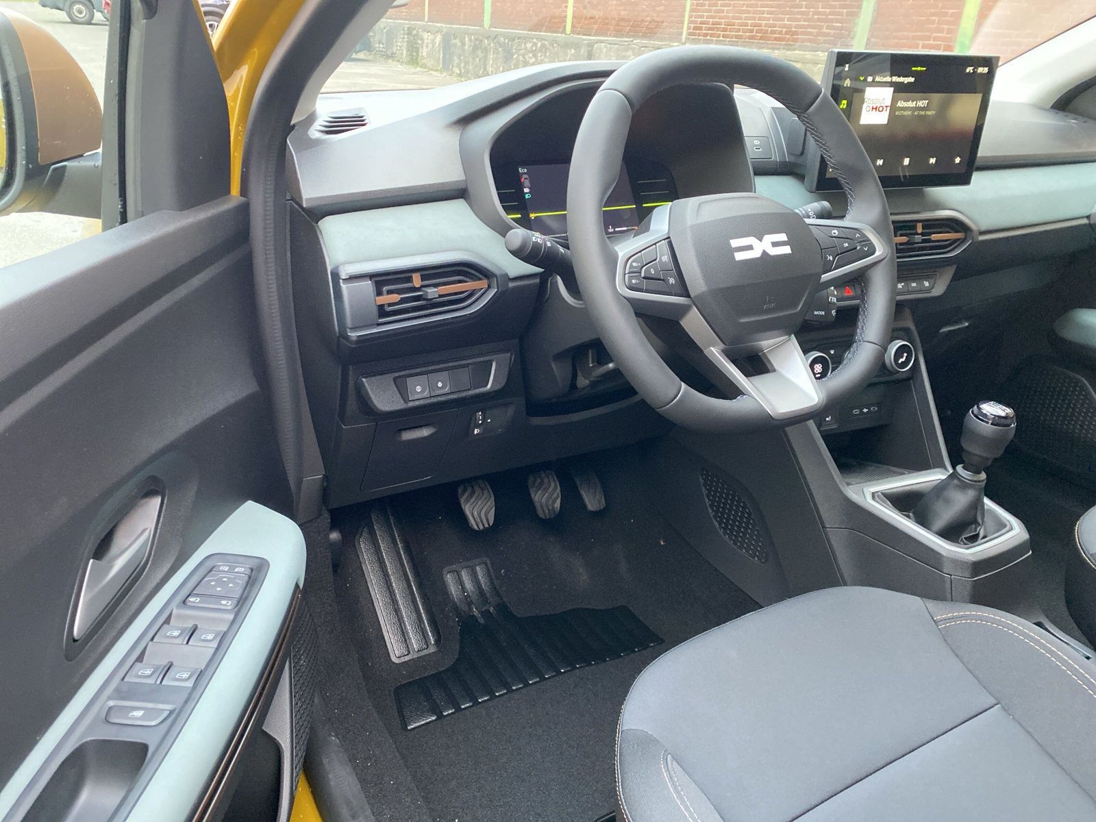 Dacia Sandero - Bild 10