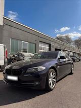 BMW 5er 523i F10 3.0 Liter 6 Zylinder Schi... - BMW 523 in Düsseldorf