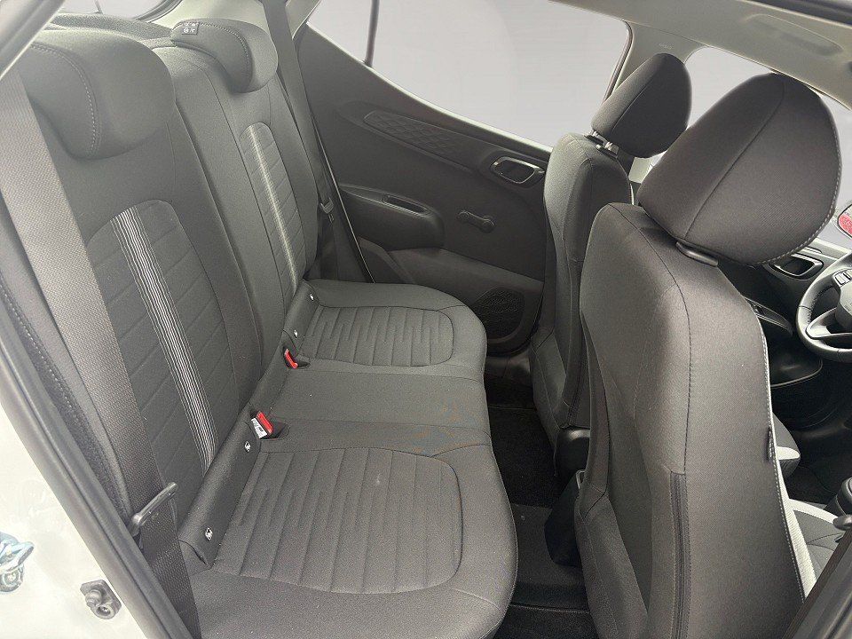 Fahrzeugabbildung Hyundai i10 1.0i 63PS Select