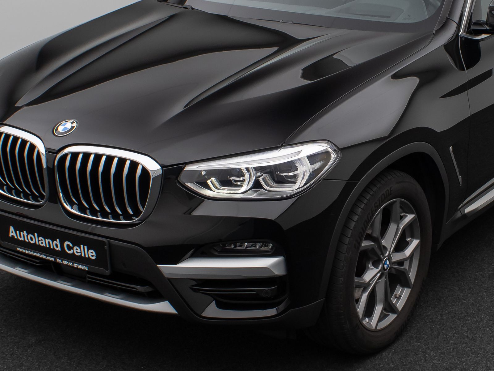 Fahrzeugabbildung BMW X3 xD20d xLine HUD ACC PDC Komfort Alarm Sport