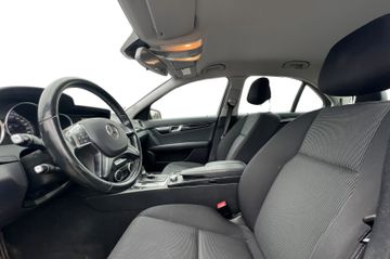 Mercedes C 220 - 12
