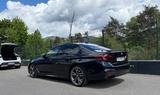 BMW M550d xDrive A - - blaue BMW M550