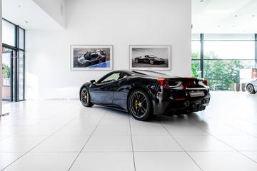 صورة 2 لـ 2017 Ferrari 488 GTB