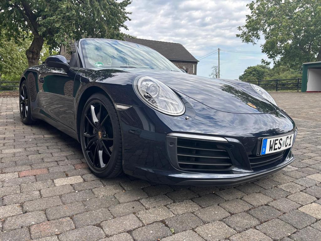 Porsche 911 / 991.2 Carrera Cabriolet +Approved 08/2027