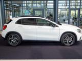 Mercedes-Benz GLA 250 Urban Night KEYLESS 360° COMAND Pano LED - Gebrauchtwagen in Bonn