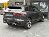 Jaguar F-PACE R-Dynamic SE AWD P400*1Hand*Black-B*VOLL* - Jaguar F-Pace in Bremen