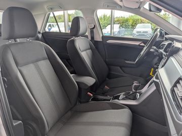 Volkswagen T-Roc - 9