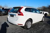 Volvo XC 60 2.0d Momentum/8-Gang Automatik/elk.Heckkl. - Volvo XC60: 2.0