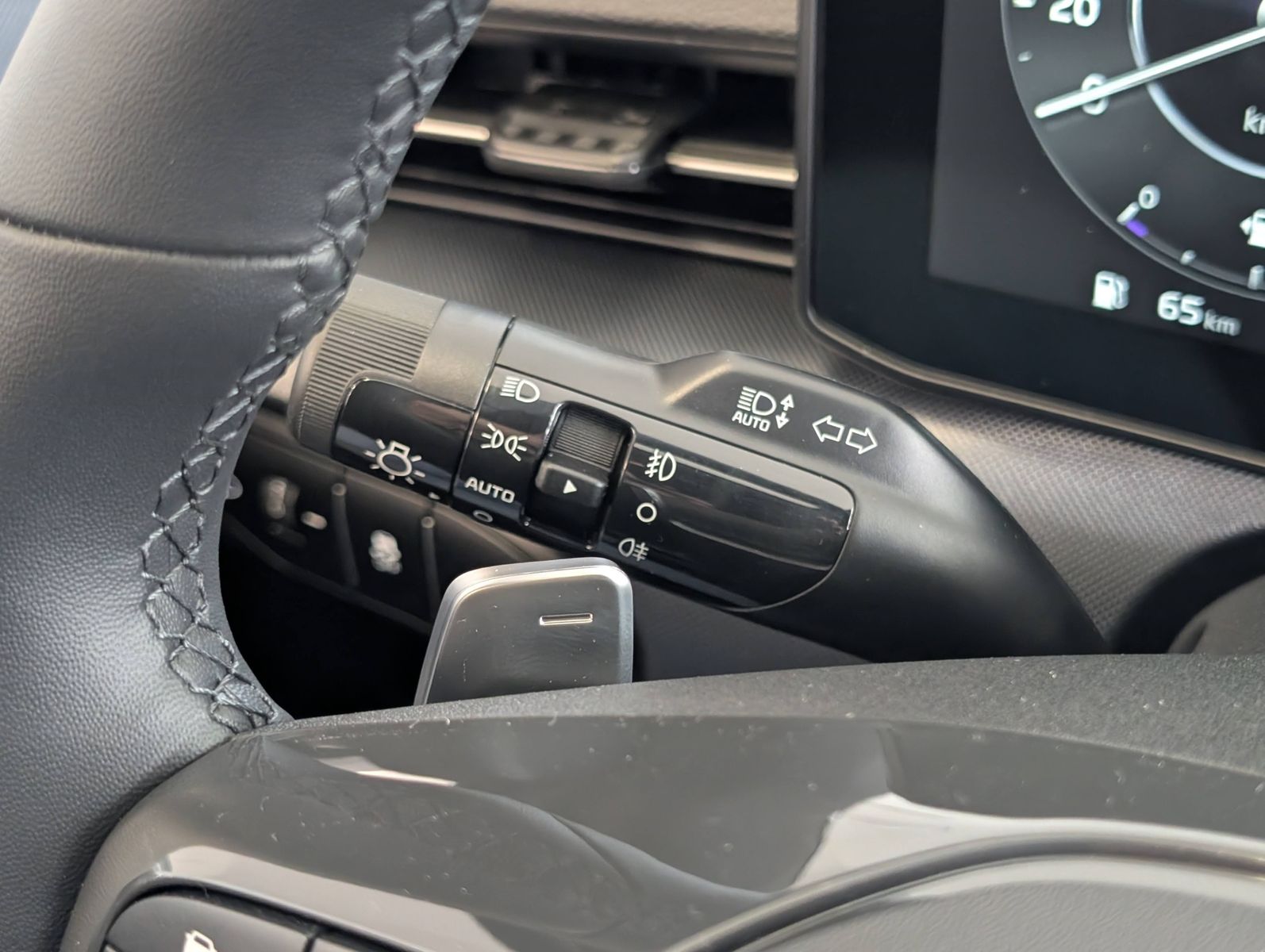 KIA XCeed 1.6 T-GDI 180 DCT Spirit Sitzpaket JBL – Bild 35