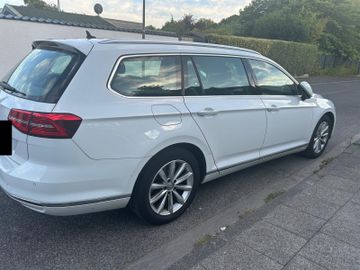 Volkswagen Passat Variant - 4