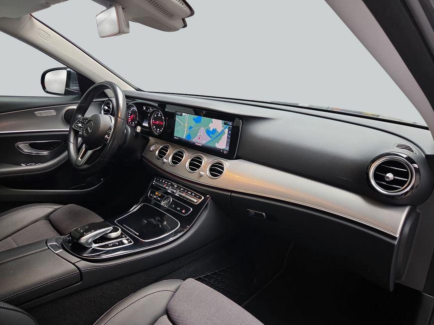 Mercedes-Benz E 220 d 4Matic T Avantgarde Multibeam Fahrassist