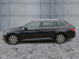 Skoda Superb Combi 2.0TDI DSG STYLE MATRIX+NAV+ACC+SHZ - gebrauchte Skoda Superb aus dem Jahr 2023