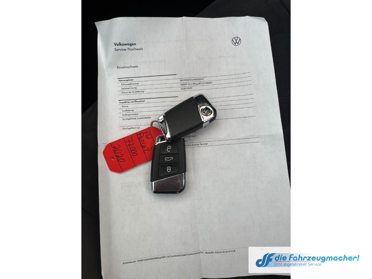 Fahrzeugabbildung Volkswagen Passat Variant Elegance 1.5 TSI BMT Start-Stopp