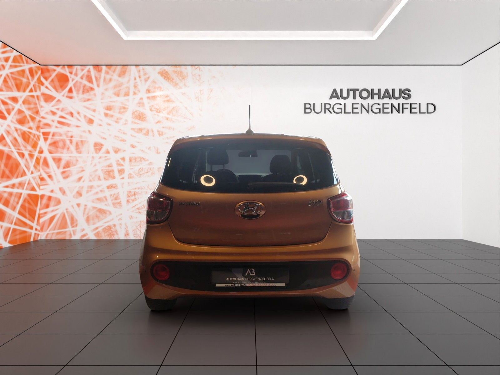 Fahrzeugabbildung Hyundai i10 Style ! PDC ! beh. LR ! Schiebedach ! VOLL !