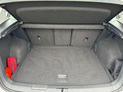 Fahrzeugabbildung Volkswagen Golf Sportsvan VII 1.5 TSI DSG Comfortline NAVI