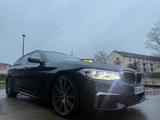 BMW M550d xDrive*VOLL*MASS SITZ*PANO*HuD*EXCLSUIVE* - gebrauchte BMW M550 aus dem Jahr 2018