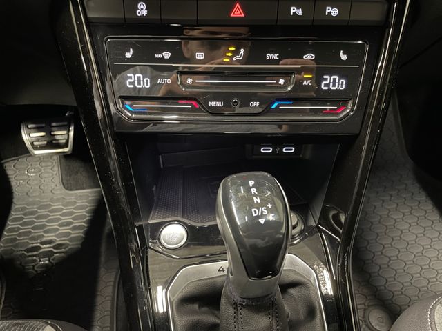 T-Roc R-Line 4M 2.0 TDI DSG MATRIX-LED