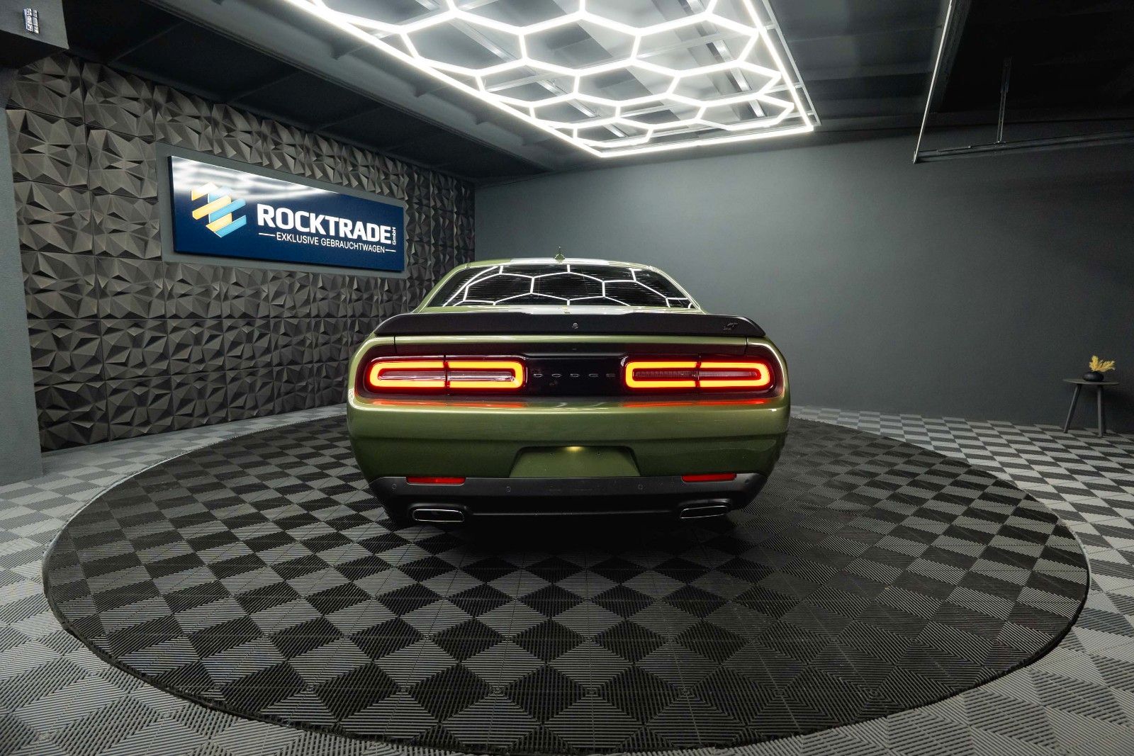 Fahrzeugabbildung Dodge Challenger 3.6 V6 4x4 GT SRT Styling *LED*19%*
