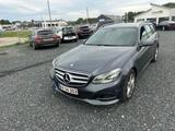 Mercedes-Benz E 220 T-Modell E 220 CDI BlueEfficiency - Mercedes-Benz E 220: Cdi T Modell