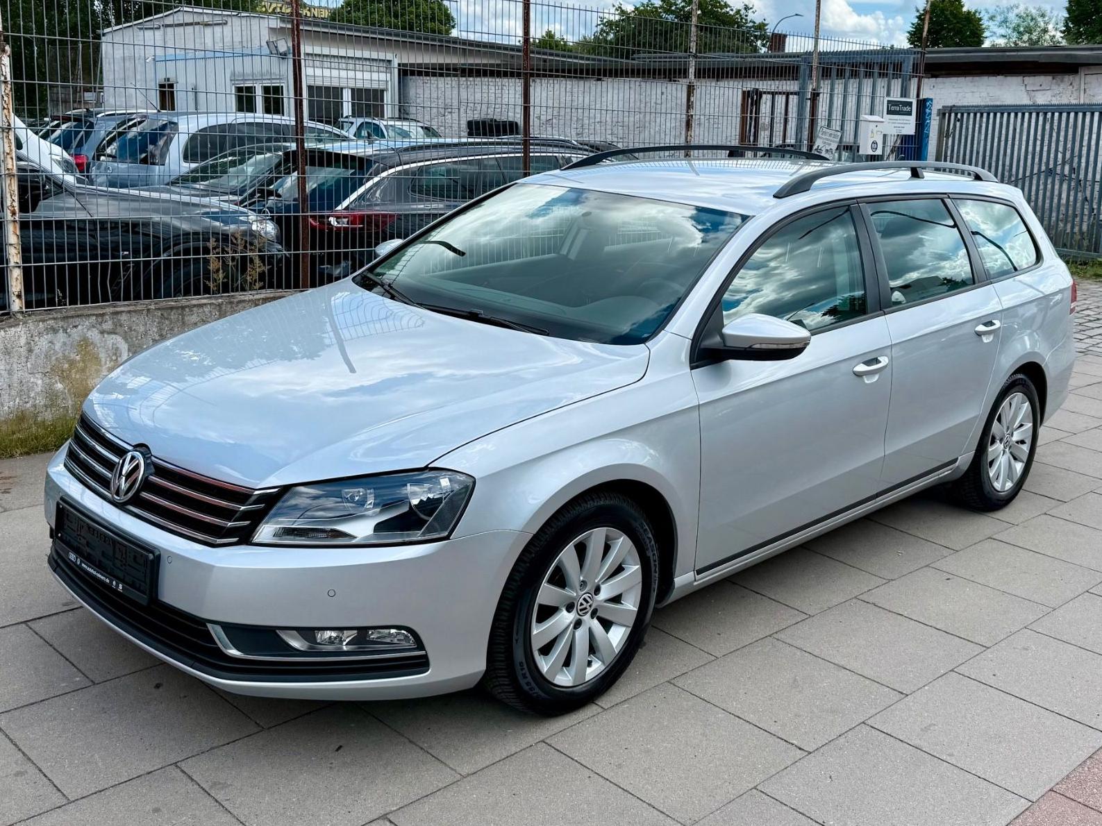 Volkswagen Passat Variant Trendline BlueMotion * AUTOMATIK