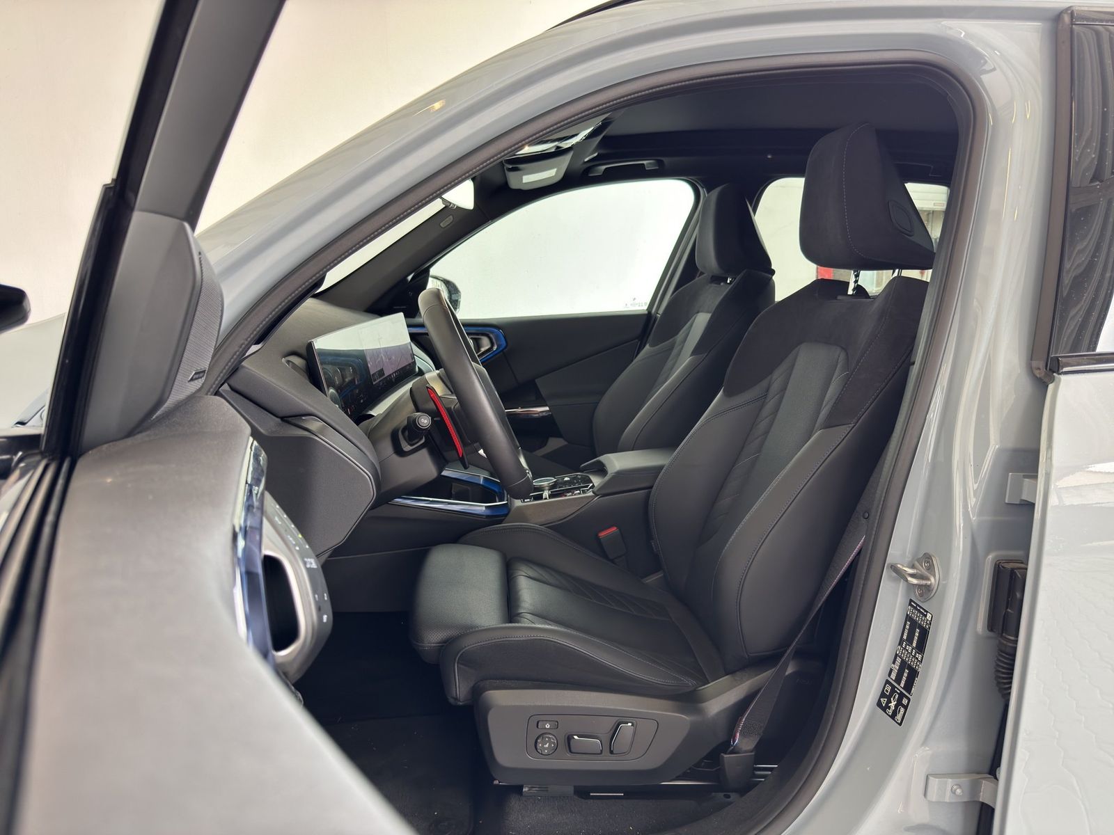 BMW X3 M50 xDrive Navi.LED.Pano.AHK.ACC.Standh.Komfz foto 8