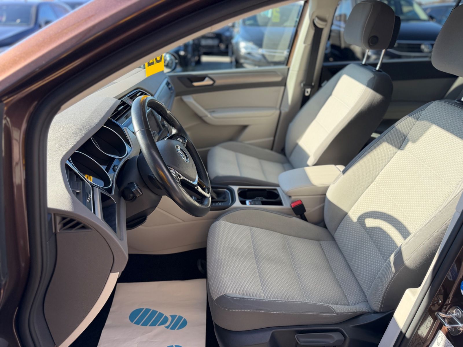 Touran 1.6 TDI DSG NAVI LED