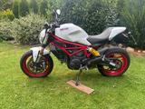 Ducati Monster 797