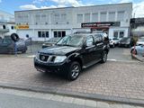 Nissan Pathfinder 2.5 dCi DPF PLATINUM 4WD - Nissan Pathfinder: Automatik
