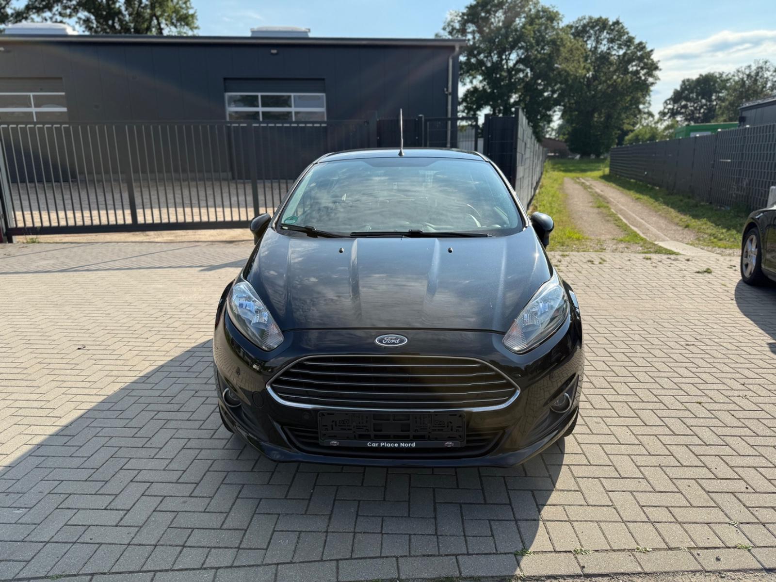 Ford Fiesta Sync Edition KLIMA/PDC/WENIG KM/ALUFELGEN