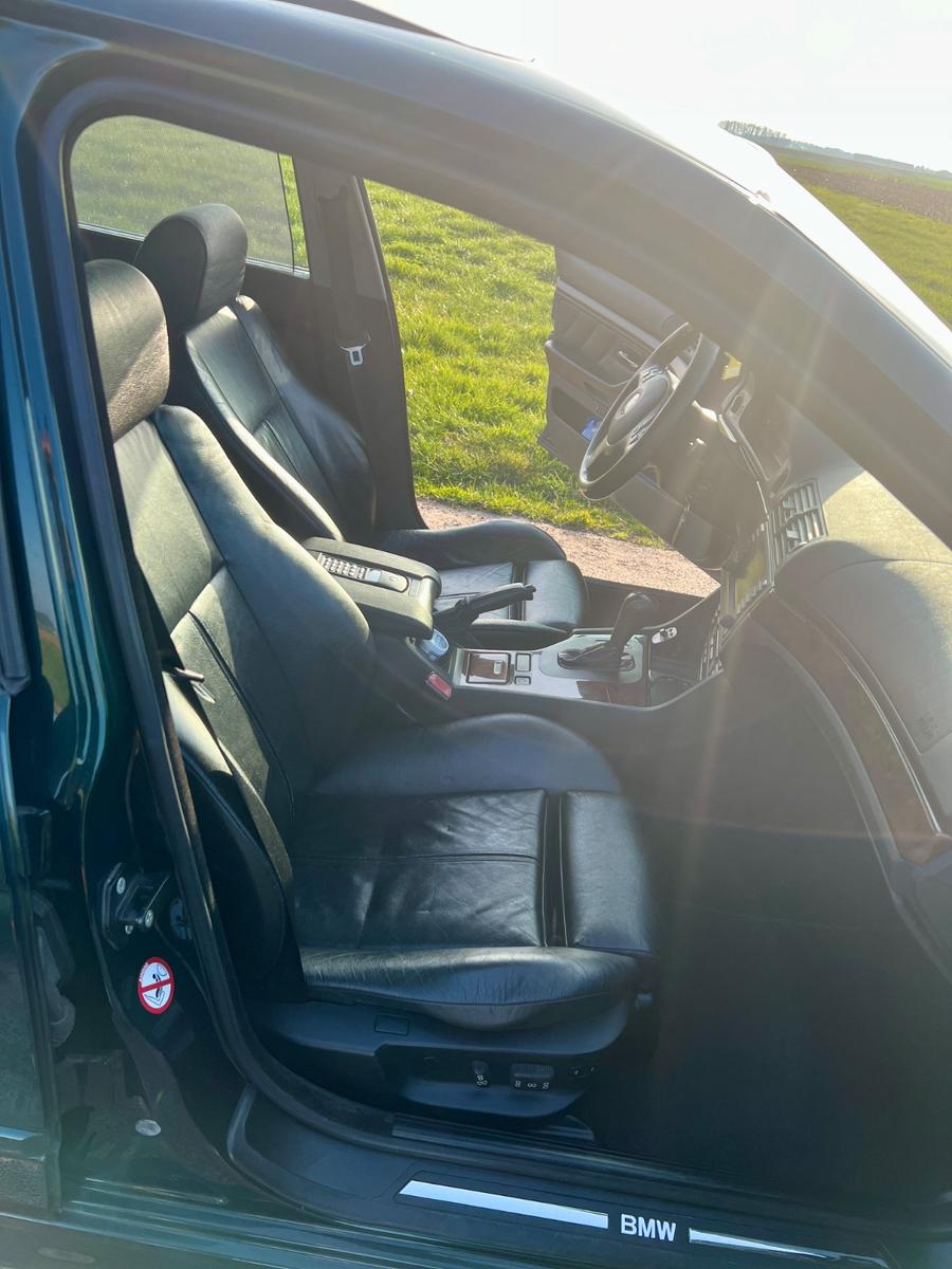BMW 530d A -