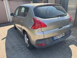 Peugeot 3008  - Peugeot 3008: Limousine