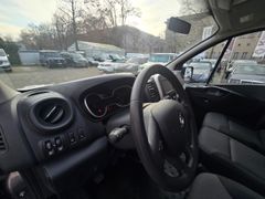 Fahrzeugabbildung Trafic Combi L2H1 3,0t Life 2.0 dCi 120