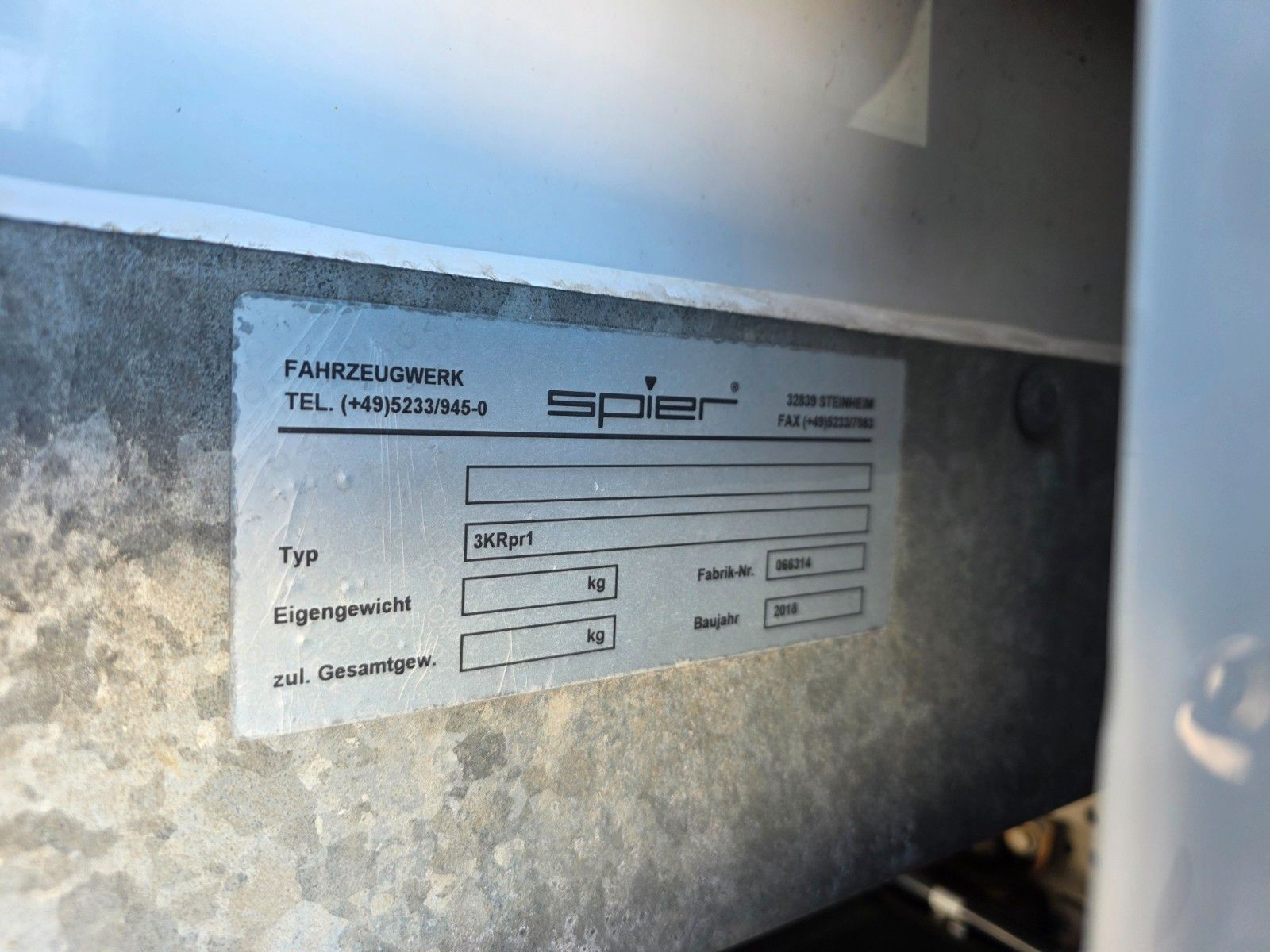 Fahrzeugabbildung Iveco Eurocargo ML75E16 Klima 3 Sitze