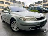 Renault Laguna 1.6 Kombi TÜV Neu Klima Sta... - gebrauchte Renault Laguna aus dem Jahr 2001