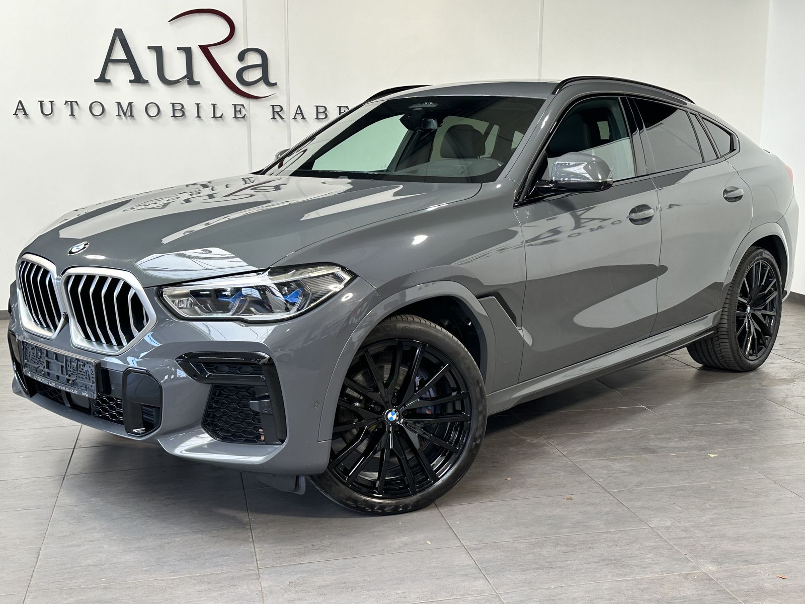 Fahrzeugabbildung BMW X6 xDrive30d M-Sport NAV+LASER+AHK+PANO+HEAD-UP