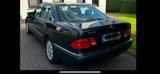 Mercedes-Benz Mercedes Benz E240 E-Klasse Youngtimer Kla... - gebrauchte Mercedes-Benz E 240 aus dem Jahr 2000